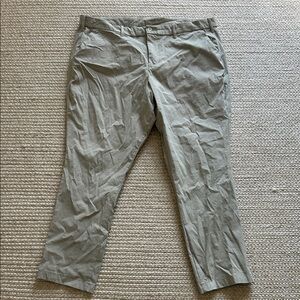 Men's Classic Performance Khaki Pants